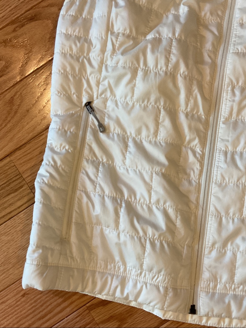 Patagonia Women's Nano Puff Lightweight Quilted Vest cream medium Gorpcore EUC - Picture 9 of 14